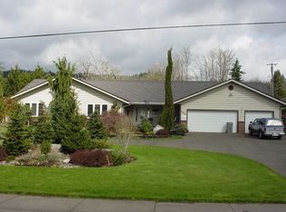 1105 Calhoun Rd, Aberdeen, WA 98520