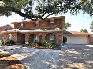 1024 Transcontinental Dr, Metairie, LA 70001