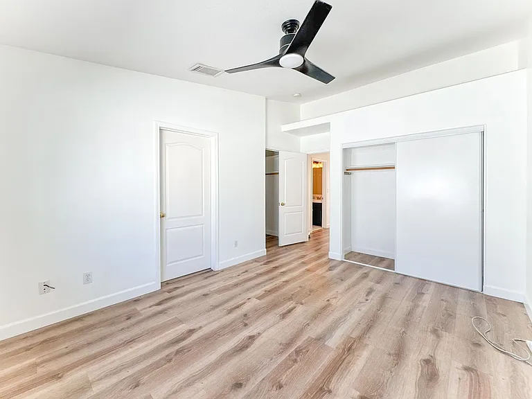 5720 S Glennie Ln #B — Photo 29