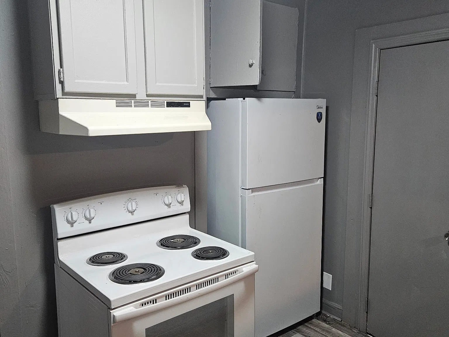 2 bed, 950 sqft, $1,150 — Photo 4