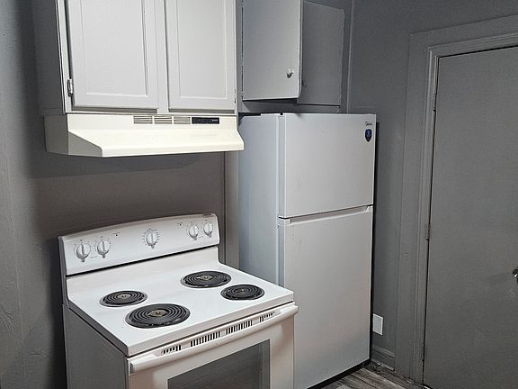4th image of 513 Dunn St