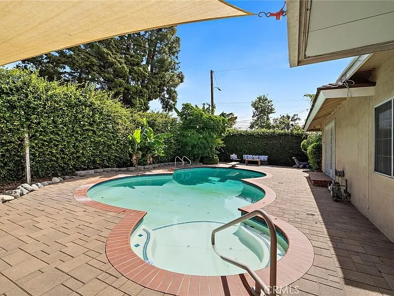 1481 Lance Dr — Photo 42