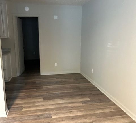 3rd image of 771 West Ave #B