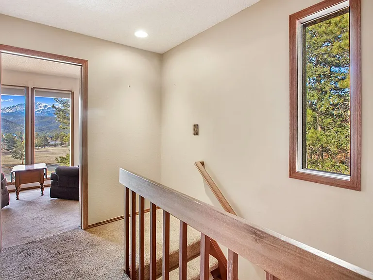 590 Greenway Ct #A — Photo 18