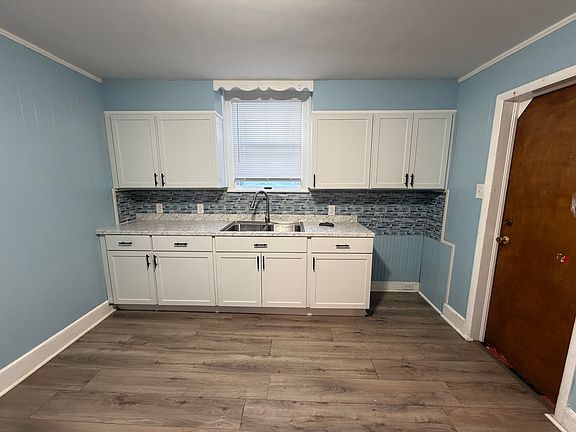 5th image of 190 Hawley St #2