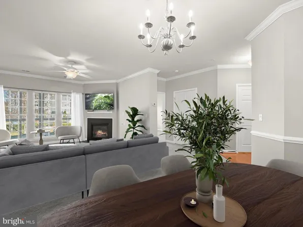 8460 Ice Crystal Dr Unit H, Laurel, MD 20723