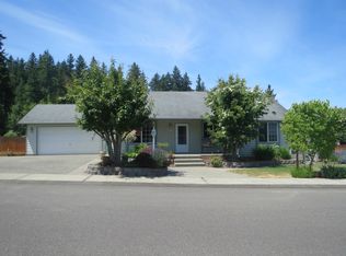 330 Maple Dr N, Eatonville, WA 98328