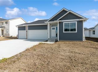 723 NE Deerfield Dr, Ankeny, IA 50021
