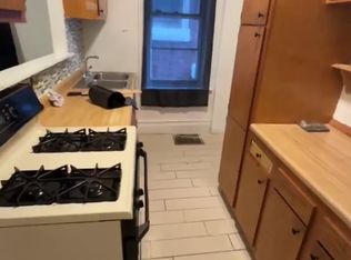 1833 Zarker St, Harrisburg, PA 17104