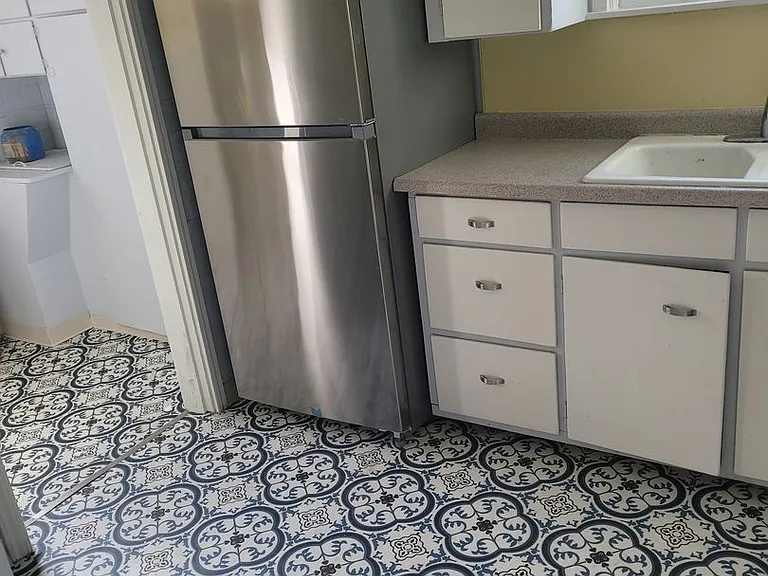 2348 Vine Ave — Photo 19