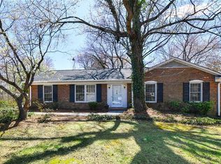 3111 Robin Hood Dr, Greensboro, NC 27408
