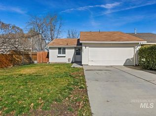 1482 W Storey St, Meridian, ID 83646