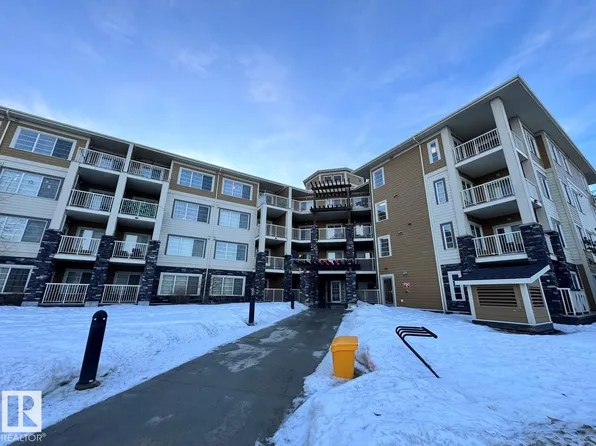 3670 139th Ave NW #405, Edmonton, AB T5Y 3N5