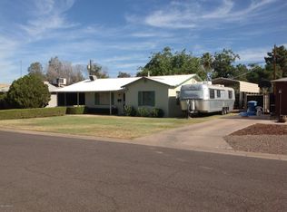 1828 E Crittenden Ln, Phoenix, AZ 85016