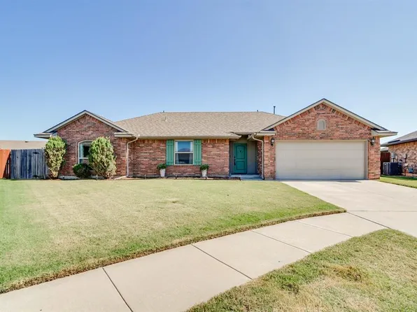 1676 Lexington Ct, Newcastle, OK 73065