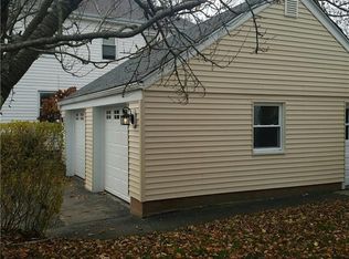 55 Hamilton Ave, Barrington, RI 02806