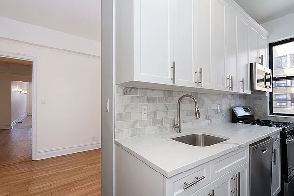 Rented by Rita S Citrin, LREB | media 28