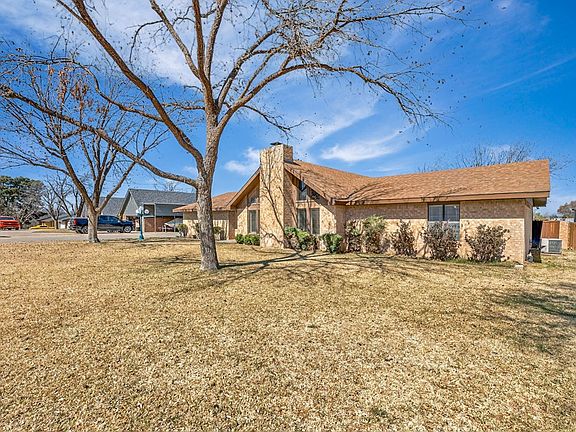 3rd image of 2507 E 24th St