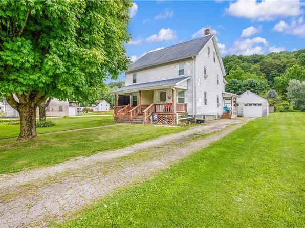 2030 Indian Head Rd, Indian Head, PA 15446