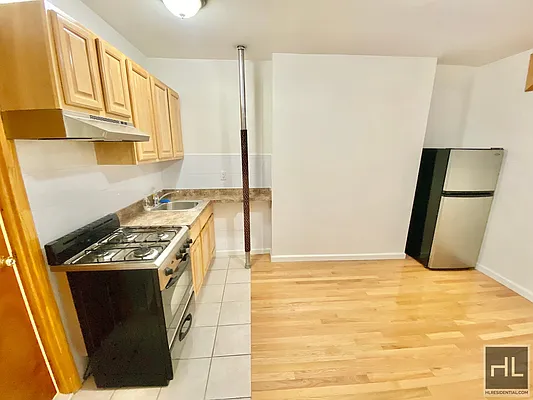 Rented by Highline Residential | media 5