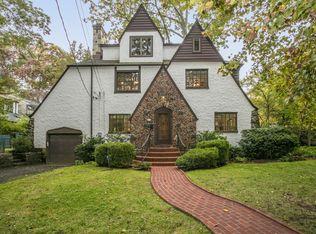 16 Devon Rd, Larchmont, NY 10538