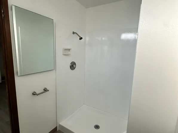 5440 N West Ave, Fresno, CA 93711