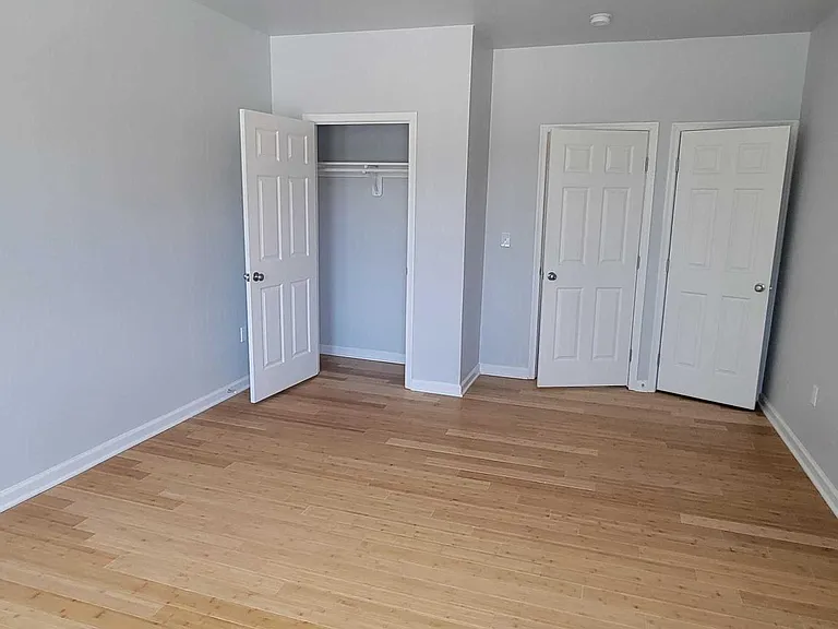 3504 Park Heights Ave — Photo 11