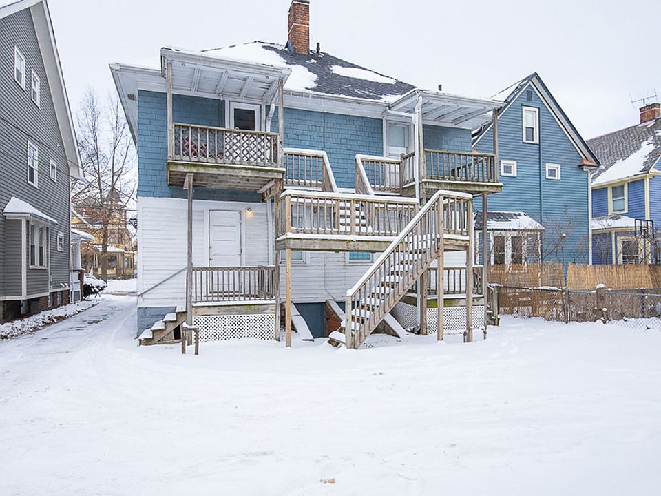 Building Photo 3