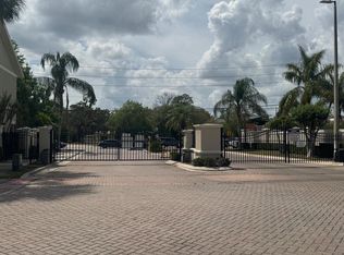 10157 Regent Park Dr #2510, Orlando, FL 32825