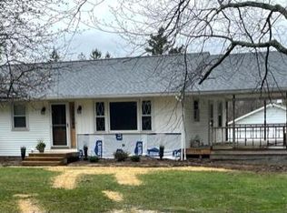 175 Burma Rd, Mountain Top, PA 18707