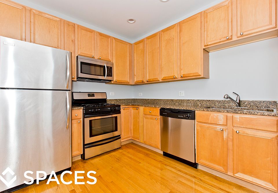 1st image of 2451 W Howard St APT 306