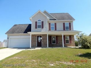 137 Saint George Dr, Raeford, NC 28376