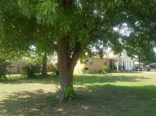 607 N 2nd St, Perry, OK 73077