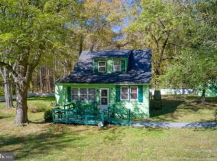 2097 Coles Point Rd, Hague, VA 22469