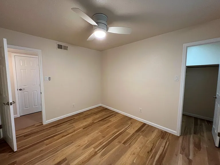 4328 Magnolia Dr NE — Photo 17