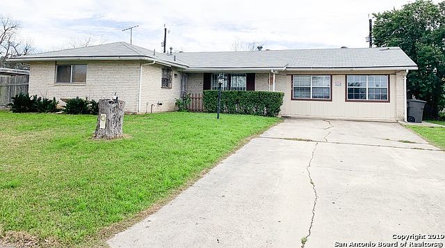 1st image of 7418 Gallop Dr