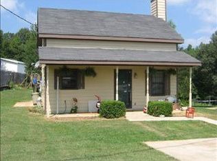 3305 Gillsville Hwy, Gainesville, GA 30507