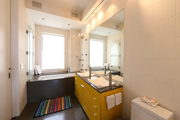 Rented by Rand Realty NY | media 28