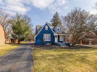 6545 Olde York Rd, Parma Heights, OH 44130