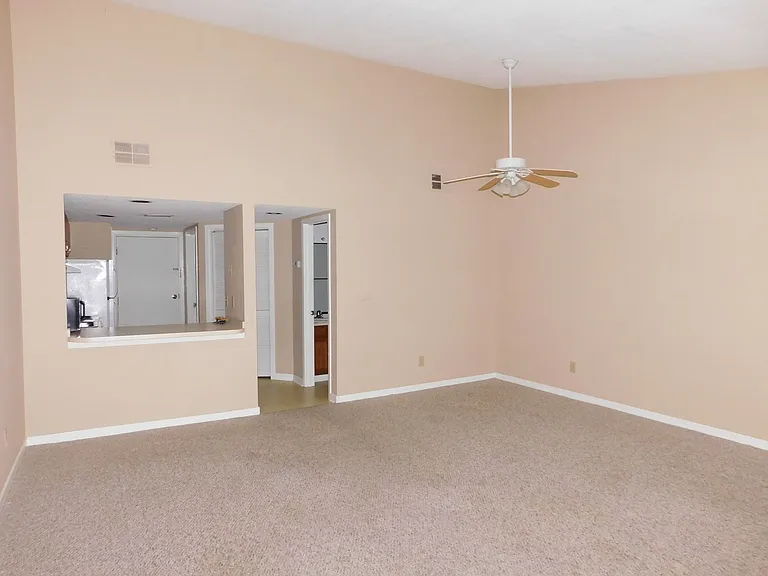 6222 Harbourside Dr — Photo 12
