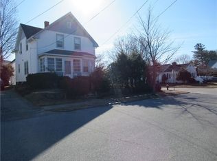 256 Woodbine St, Cranston, RI 02910