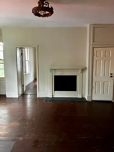 518 Elm Ave SW #B Photo 1