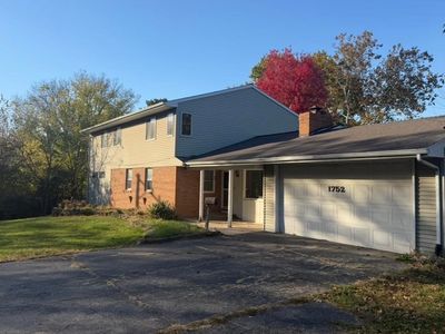 1752 W Stephenson St, Freeport, IL, 61032