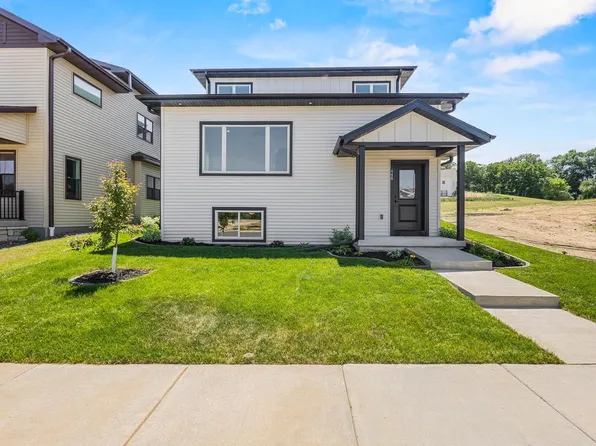 448 Gunderson Drive, Portage, WI 53901