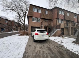7030 Copenhagen Rd #28, Mississauga, ON L5N2P3
