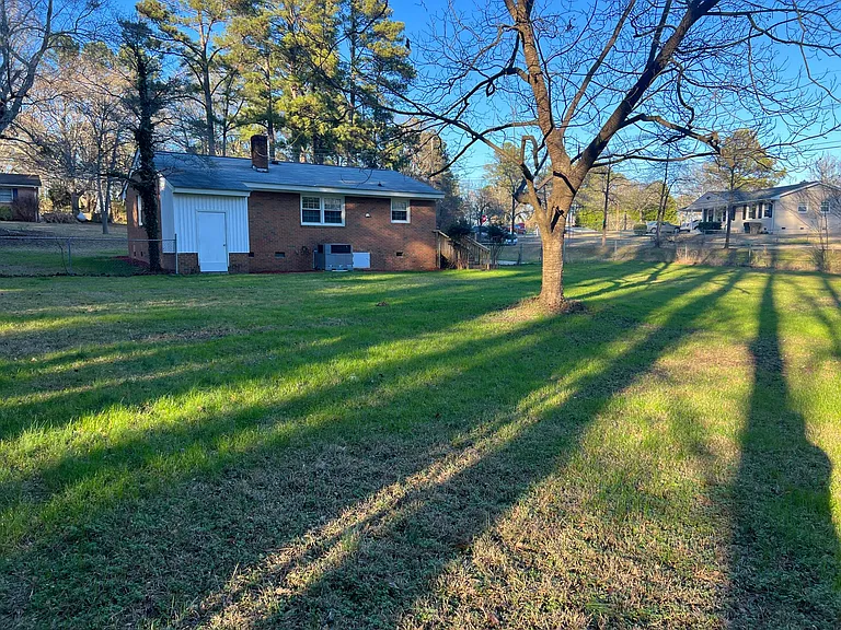 610 Wakeland Dr — Photo 14
