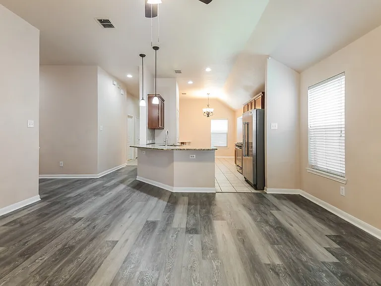 12153 Angel Food Ln — Photo 3
