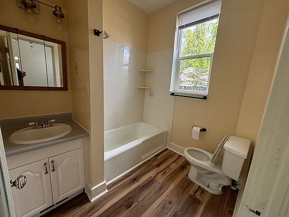 5th image of 1598 S Richards St #A