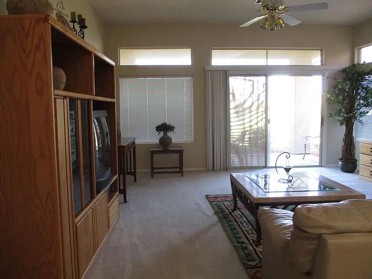 1081 Mohave Dr — Photo 5