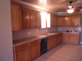 2323 Avenue A, Nederland, TX 77627